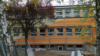 019 Oprava budovy ZŠ v septembri a októbri 2019